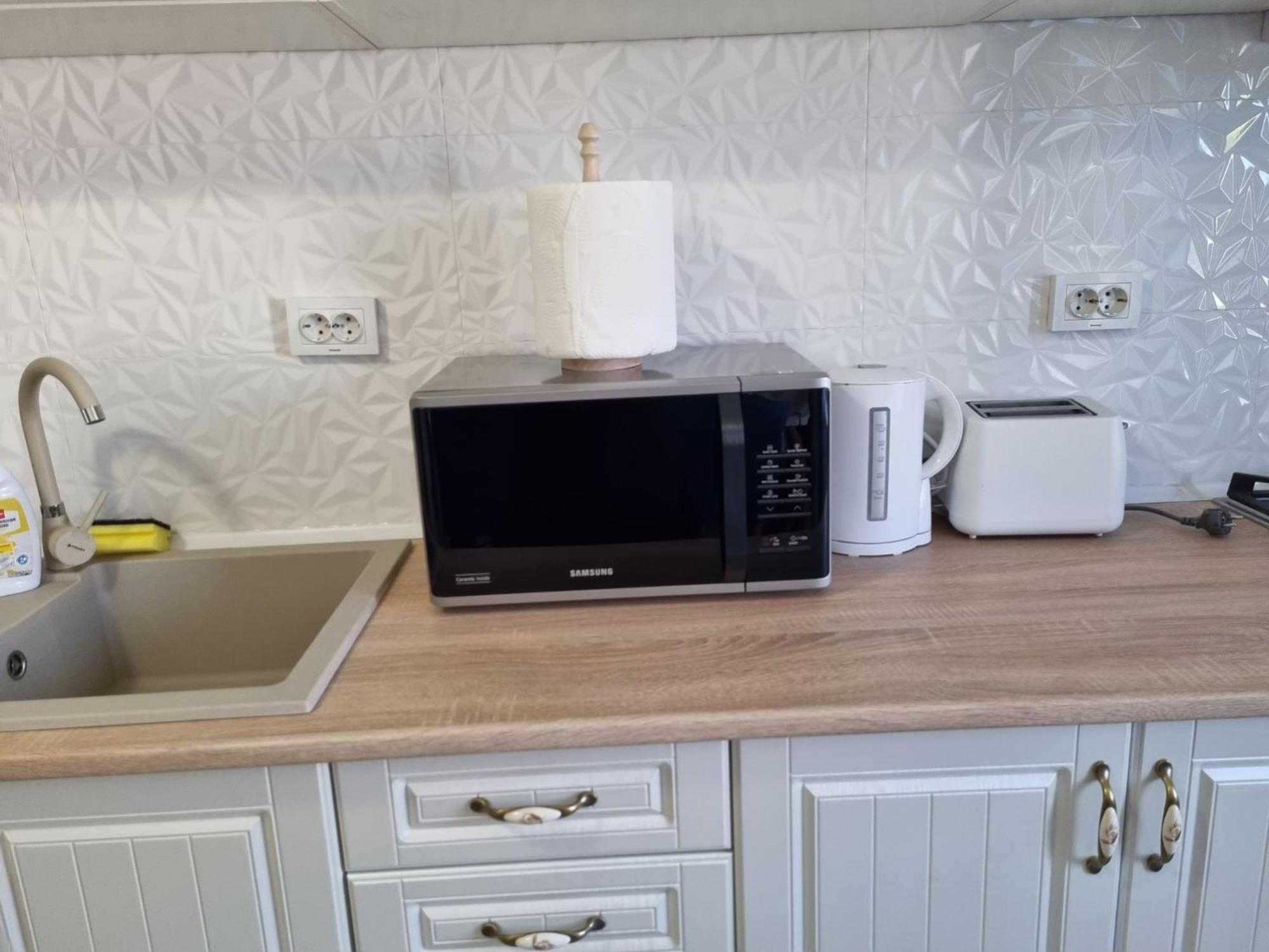 Luxurious Apartment With 3 Rooms And 2 Bathrooms In Corabia エクステリア 写真